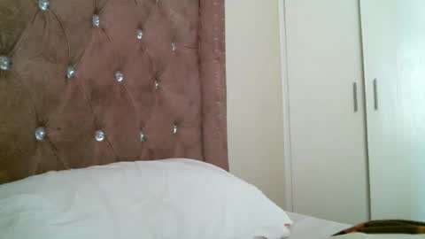 zii online show from February 2026 06:11:02 AM