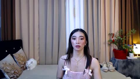 prettyakhira online show from February 2025 08:04:01 PM