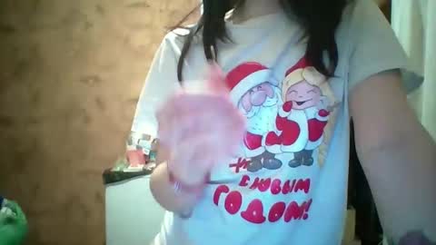 Bella online show from April 2026 08:03:01 PM