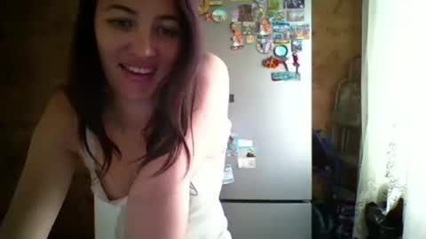 Snapshot of prettybella_7 chatting on July 2026 12:09:01 PM Bella online show from July 2026 12:09:01 PM