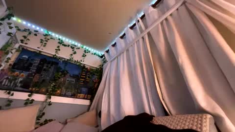 prettyblackgal online show from December 2025 07:15:02 AM