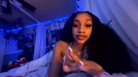 prettyblackgal online show from February 2026 09:19:02 AM