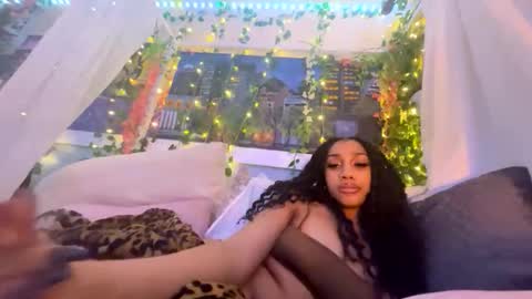 prettyblackgal online show from February 2026 09:56:01 AM
