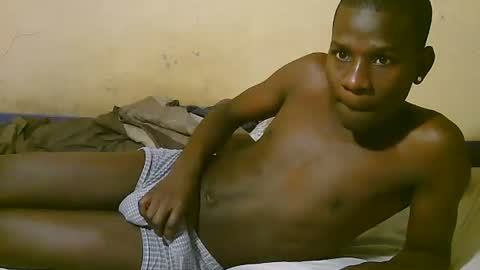 prettyboyz10 online show from October 2025 09:04:01 PM