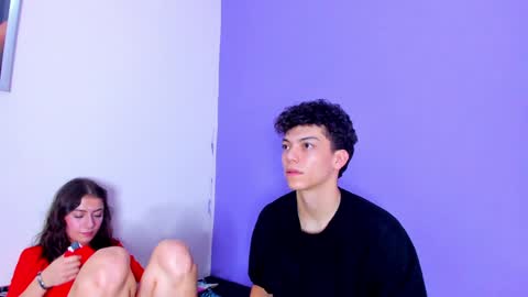 Snapshot of prettybunnies08 chatting on January 2025 10:48:01 PM Enzo Denis online show from January 2025 10:48:01 PM