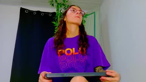 Enzo  Denis online show from November 2025 04:23:02 AM