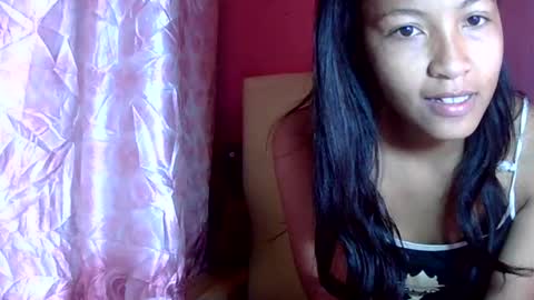 Snapshot of prettychoux chatting on July 2026 05:14:01 AM prettychoux online show from July 2026 05:14:01 AM