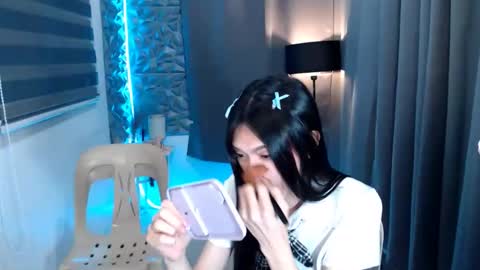 Snapshot of prettycumnotes69 chatting on January 2025 07:07:01 AM ASHLEY online show from January 2025 07:07:01 AM