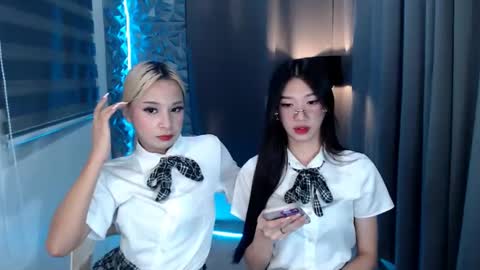 Snapshot of prettycumnotes69 chatting on January 2025 03:43:01 PM ASHLEY online show from January 2025 03:43:01 PM