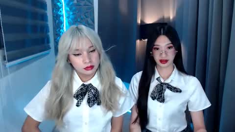 Snapshot of prettycumnotes69 chatting on January 2025 05:51:01 AM ASHLEY online show from January 2025 05:51:01 AM