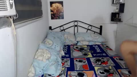 Snapshot of prettycumnotes69 chatting on September 2025 08:38:02 AM ASHLEY online show from September 2025 08:38:02 AM