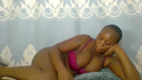 Snapshot of prettydarkskin002 chatting on May 2026 10:51:02 PM SHANIA online show from May 2026 10:51:02 PM