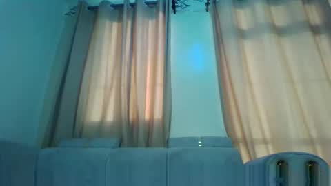 Snapshot of prettydulce chatting on December 2025 02:22:02 PM prettydulce online show from December 2025 02:22:02 PM