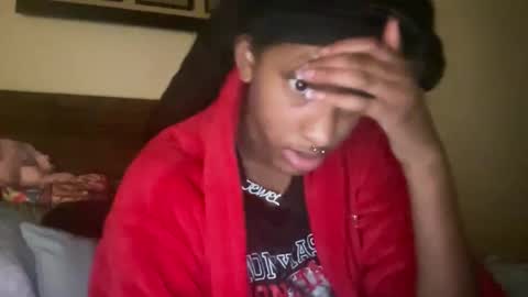 prettyfacefemale online show from April 2026 02:37:02 AM