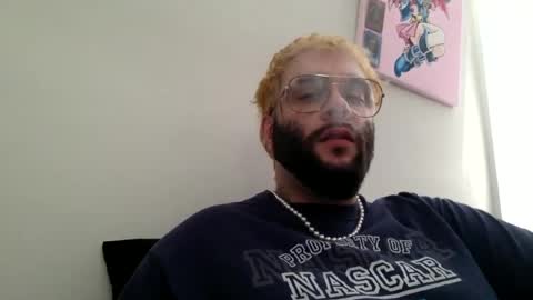 prettyglazed online show from August 2026 12:43:01 PM