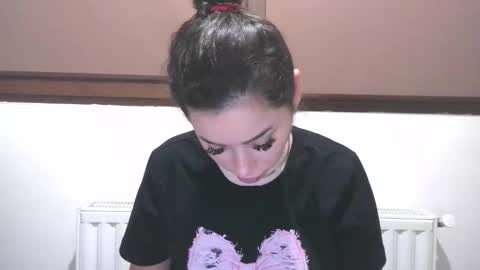 prettyjulliette online show from February 2026 04:25:01 PM