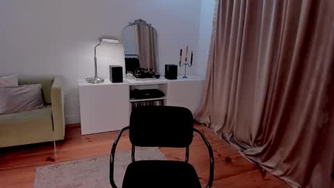 Eva online show from February 2025 05:19:01 AM