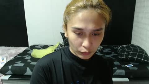 Snapshot of prettykate_04 chatting on February 2025 08:27:02 AM Kate online show from February 2025 08:27:02 AM