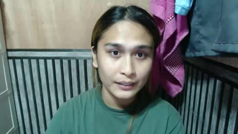 Snapshot of prettykate_04 chatting on October 2025 07:19:02 AM Kate online show from October 2025 07:19:02 AM