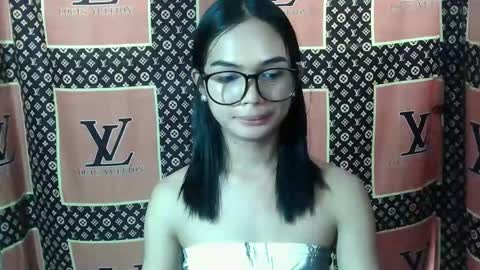 prettykhelcy online show from February 2026 02:04:01 AM