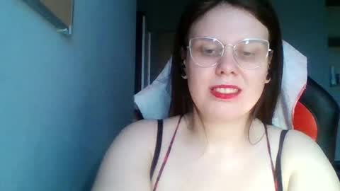 Lisa online show from January 2025 03:22:01 PM