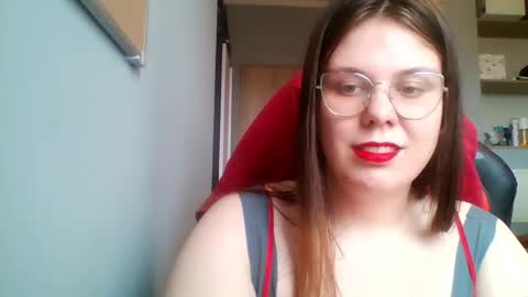 Lisa online show from February 2025 11:25:01 AM