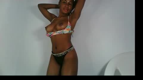 evelyn online show from October 2025 08:28:01 AM