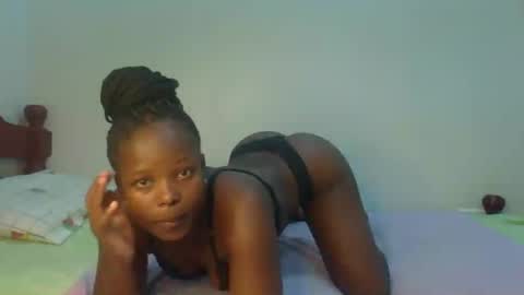 Snapshot of prettymelly_ chatting on July 2026 12:15:02 AM Melly online show from July 2026 12:15:02 AM