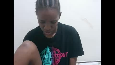 Snapshot of prettynana2 chatting on December 2025 10:58:01 PM nana online show from December 2025 10:58:01 PM