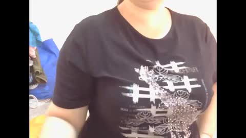 Nhing online show from September 2025 03:11:01 AM