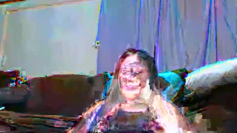 Snapshot of prettypinaylonghair chatting on January 2025 06:09:02 AM Gerald and Liezel online show from January 2025 06:09:02 AM
