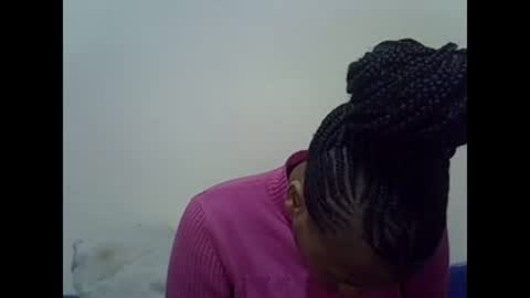 Snapshot of prettyqueenn1 chatting on January 2025 07:28:01 AM sharon online show from January 2025 07:28:01 AM