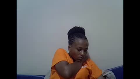 Snapshot of prettyqueenn1 chatting on January 2025 08:36:02 PM sharon online show from January 2025 08:36:02 PM