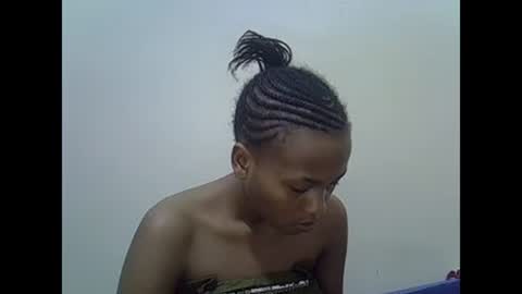 Snapshot of prettyqueenn1 chatting on January 2025 04:26:01 AM sharon online show from January 2025 04:26:01 AM