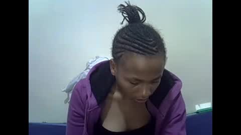 Snapshot of prettyqueenn1 chatting on February 2025 12:30:01 AM sharon online show from February 2025 12:30:01 AM