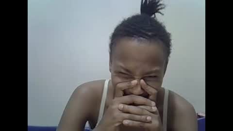 Snapshot of prettyqueenn1 chatting on February 2025 10:03:02 PM sharon online show from February 2025 10:03:02 PM