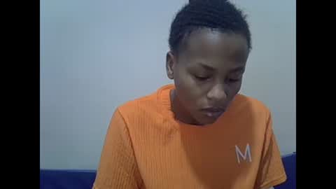 Snapshot of prettyqueenn1 chatting on February 2025 11:33:01 AM sharon online show from February 2025 11:33:01 AM