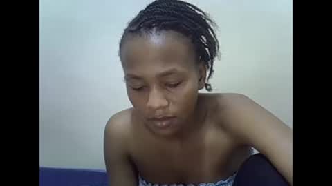 Snapshot of prettyqueenn1 chatting on March 2025 06:43:02 PM sharon online show from March 2025 06:43:02 PM