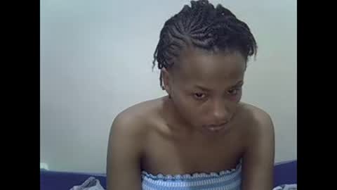 Snapshot of prettyqueenn1 chatting on March 2025 04:03:02 PM sharon online show from March 2025 04:03:02 PM