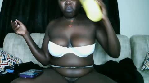 prettyreen online show from February 2025 03:09:02 PM