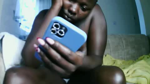 prettyreen online show from October 2025 08:24:02 AM