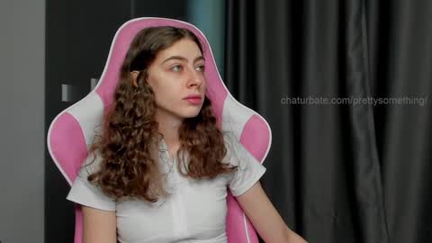 Sophie  next stream will be at Monday  i will wait you guys  online show from February 2025 08:18:02 AM