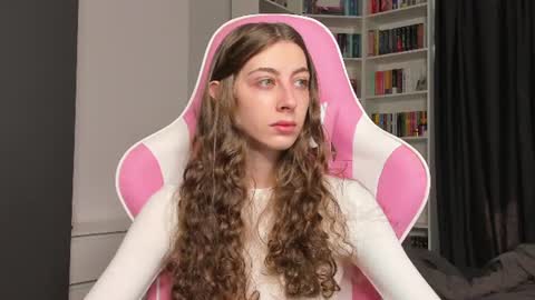 Sophie  next stream will be at Monday  i will wait you guys  online show from July 2026 07:04:01 AM
