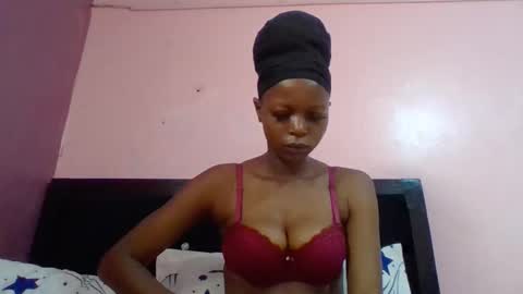 Snapshot of prettywendy21 chatting on March 2026 06:49:01 AM prettywendy21 online show from March 2026 06:49:01 AM