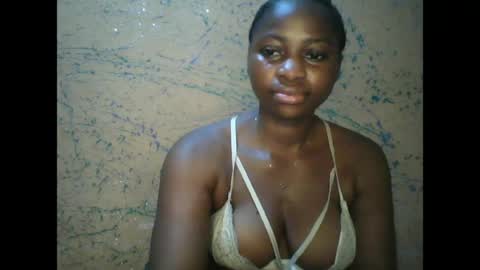 prettyxxpac online show from April 2026 12:43:02 AM