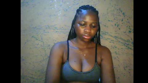 prettyxxpac online show from May 2026 02:12:01 PM
