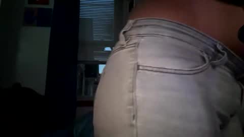 prettyyalisha online show from April 2026 12:00:01 AM