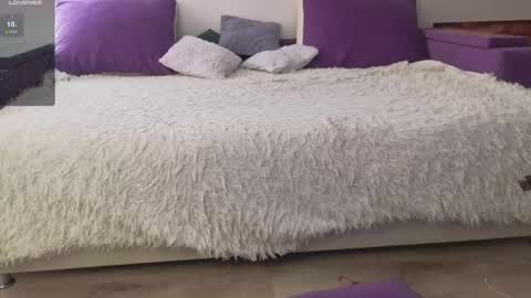 Snapshot of prettyyy_kitty chatting on April 2026 02:18:01 AM Kitty online show from April 2026 02:18:01 AM