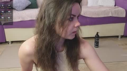 Snapshot of prettyyy_kitty chatting on June 2026 12:06:02 AM Kitty online show from June 2026 12:06:02 AM