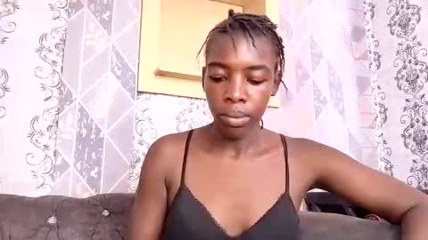 prettyzuzu online show from November 2025 08:53:02 AM